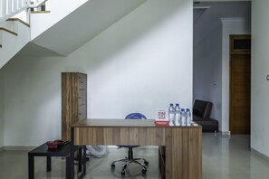 Reception - OYO 2259 Zleepy Ks Tubun (North Cirebon)