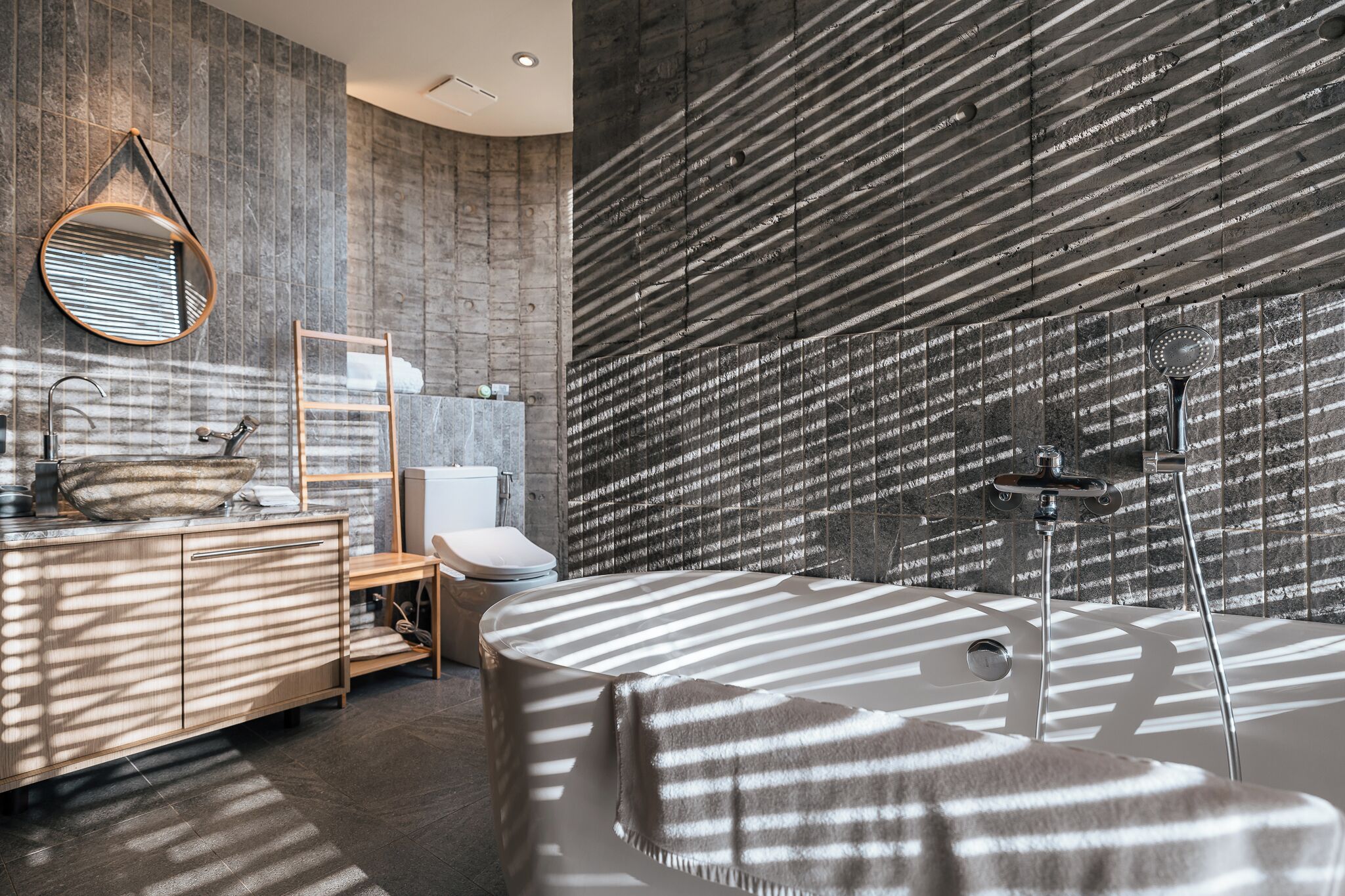 Premium-Doppelzimmer, Balkon, Meerblick | Badezimmer