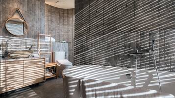 Premium-Doppelzimmer, Balkon, Meerblick | Badezimmer