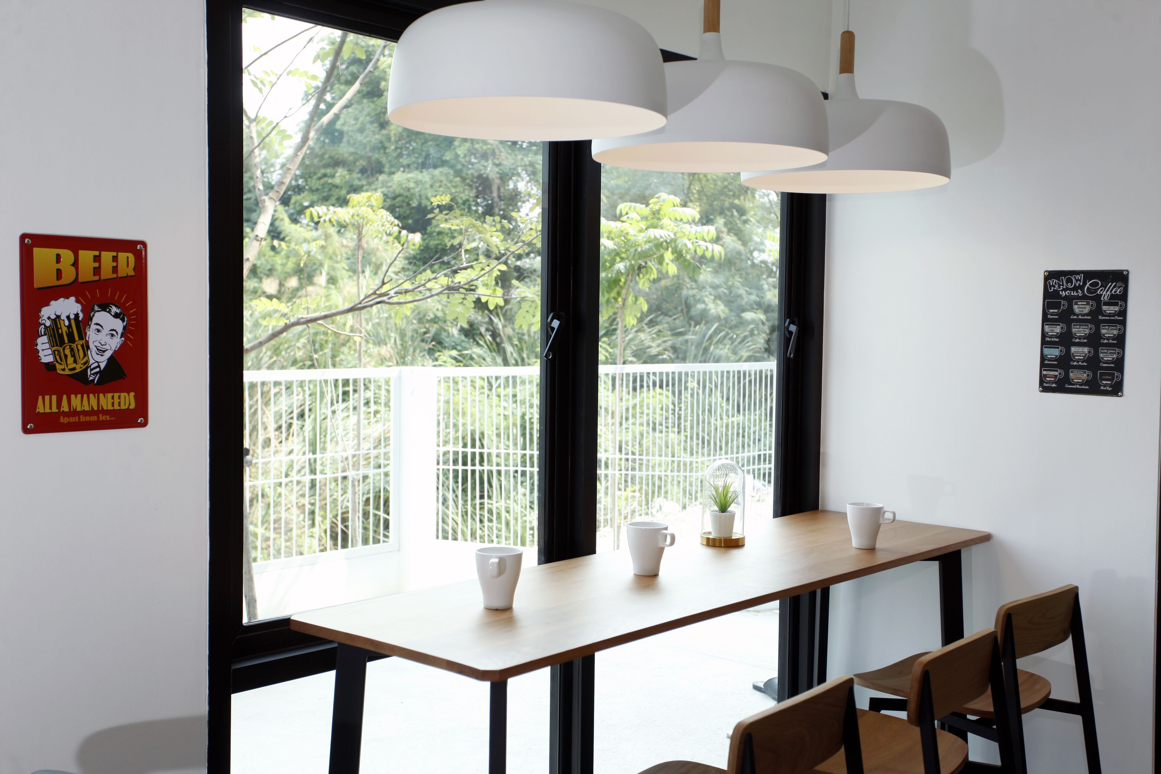 Se ofrece un desayuno a la carta (200 THB por persona)