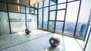 Fitness studio - 22HOUSING Apartment Vinhomes Metropolis (Hanoi)