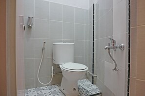 Shower, towels