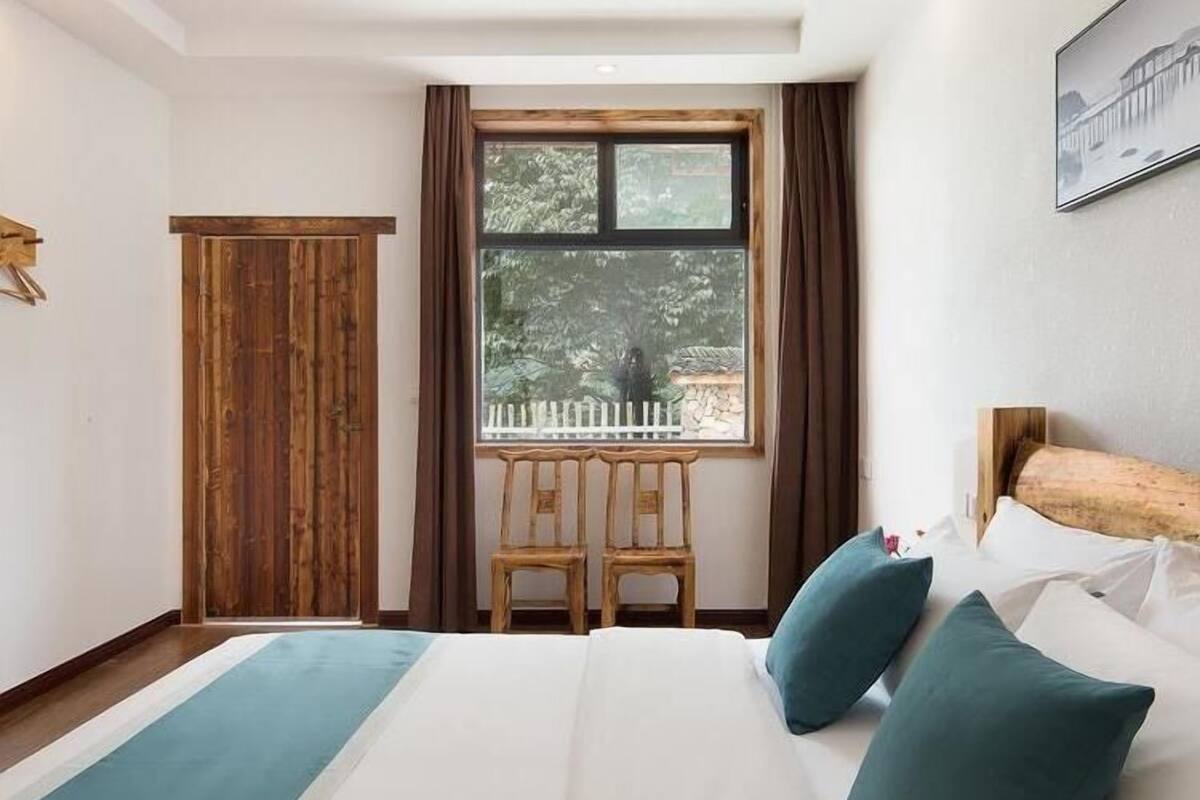 Quarto casal conforto | Cortinas blackout, Wi-Fi de cortesia