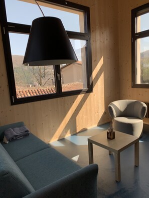 Fireplace, books - Retreat in Malcantone (Alto Malcantone)
