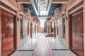 Interior detail - OYO 2235 Khey Village Syariah (Jakarta)