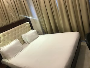 Chambre Deluxe | 1 chambre, rideaux occultants, Wi-Fi gratuit