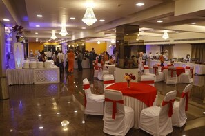 Banquet hall - Hotel Shivam (Kalyan)