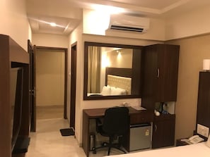 Chambre Deluxe | 1 chambre, rideaux occultants, Wi-Fi gratuit