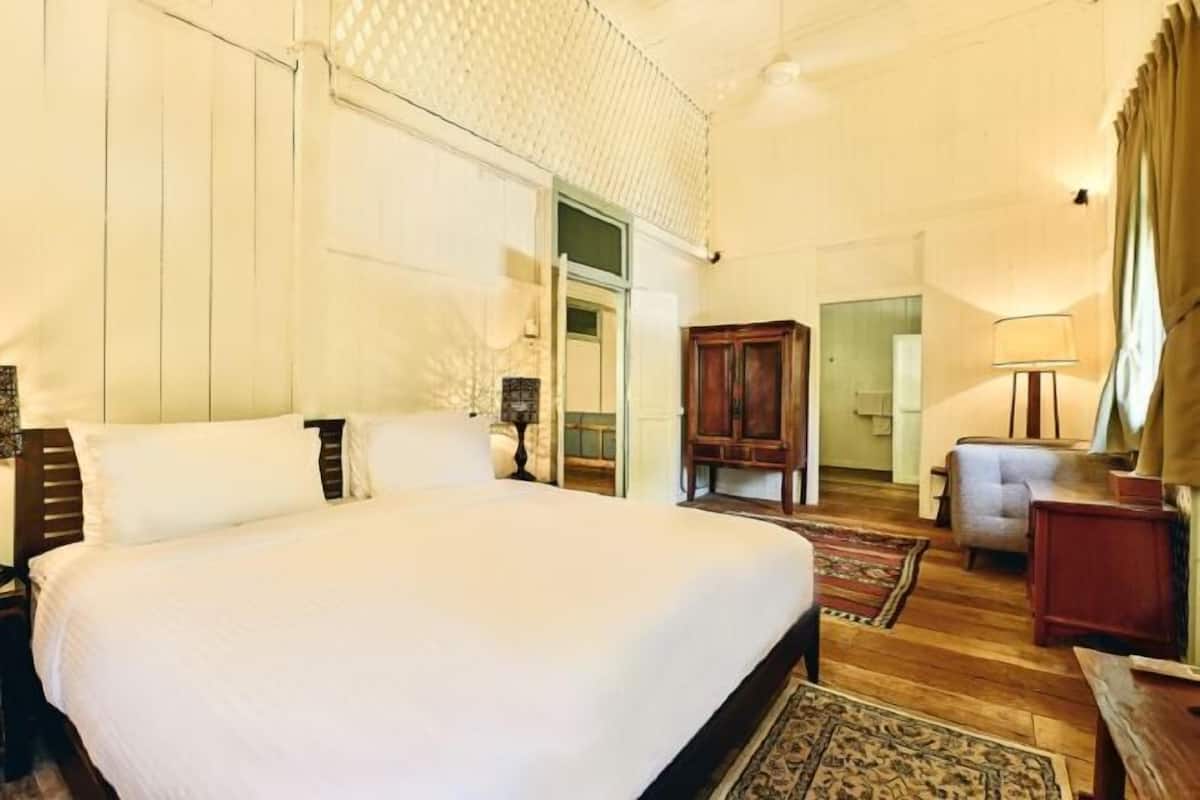 1 bedroom, minibar, in-room safe, blackout drapes