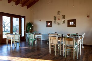 Free daily continental breakfast - Agriturismo da Zeffi (Spresiano)