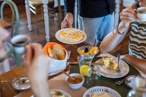 Free daily continental breakfast - Agriturismo da Zeffi (Spresiano)