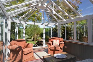 Cottage | Balcony