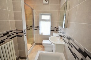 Cottage | Phòng tắm | Khăn tắm