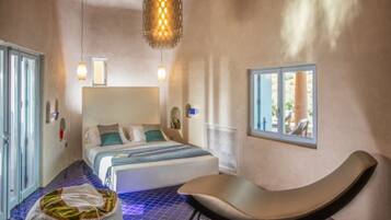 5 bedrooms, iron/ironing board, free WiFi, bed sheets