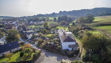 Cottage | Aerial view