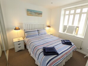 Cottage | 2 bedrooms, bed sheets - Daisy Cottage (Ventnor)