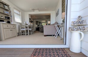 Interior - Daisy Cottage (Ventnor)