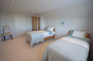 코티지 | 3 개의 침실, 무료 WiFi, 침대 시트