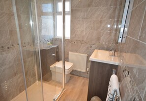 Cottage | Bathroom - Long Ledge (Bembridge)