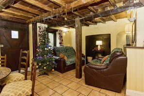 Cottage | Living area | LCD TV