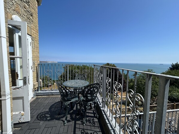 Cottage | Outdoor dining