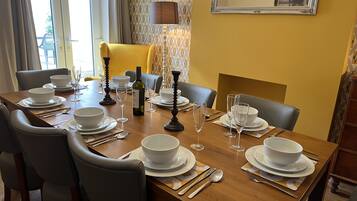 Cottage | Interior