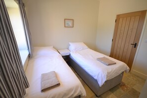 Cottage | 2 bedrooms, bed sheets - The Grain Store (Ventnor)