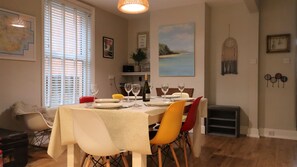 Cottage | Private kitchen | Oven, stovetop, dishwasher, highchair - The Moorings (Ryde)