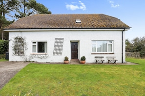 Cottage | Exterior