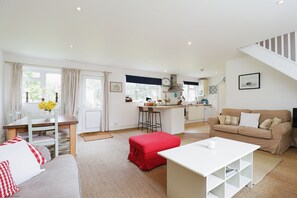Cottage | Living area | LCD TV