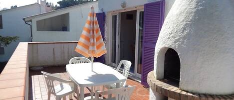 屋外ダイニングエリア