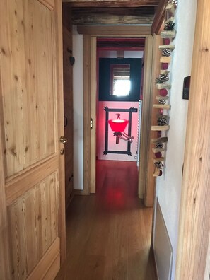 Interior - house of hearts - house of hearts (La Thuile)