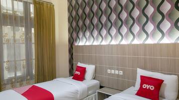 Standard Twin Room | Free WiFi, bed sheets
