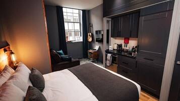 Memory foam beds, minibar (some free items), laptop workspace