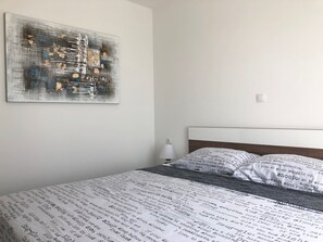 Apartment, 2 Schlafzimmer | 2 Schlafzimmer, Schreibtisch, kostenloses WLAN