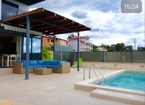 Außenpool (je nach Saison geöffnet)