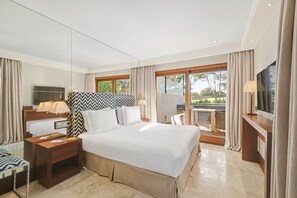 Deluxe Double Room, Private Pool, Corner | Premium bedding, memory foam beds, minibar, in-room safe