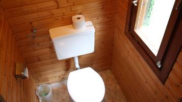 Chalet | Bathroom | Shower, towels