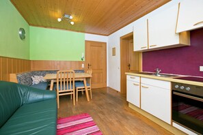 Unclassified image, 2 of 29, button - Apartment for Families & Groups in Altenmarkt (Altenmarkt im Pongau)