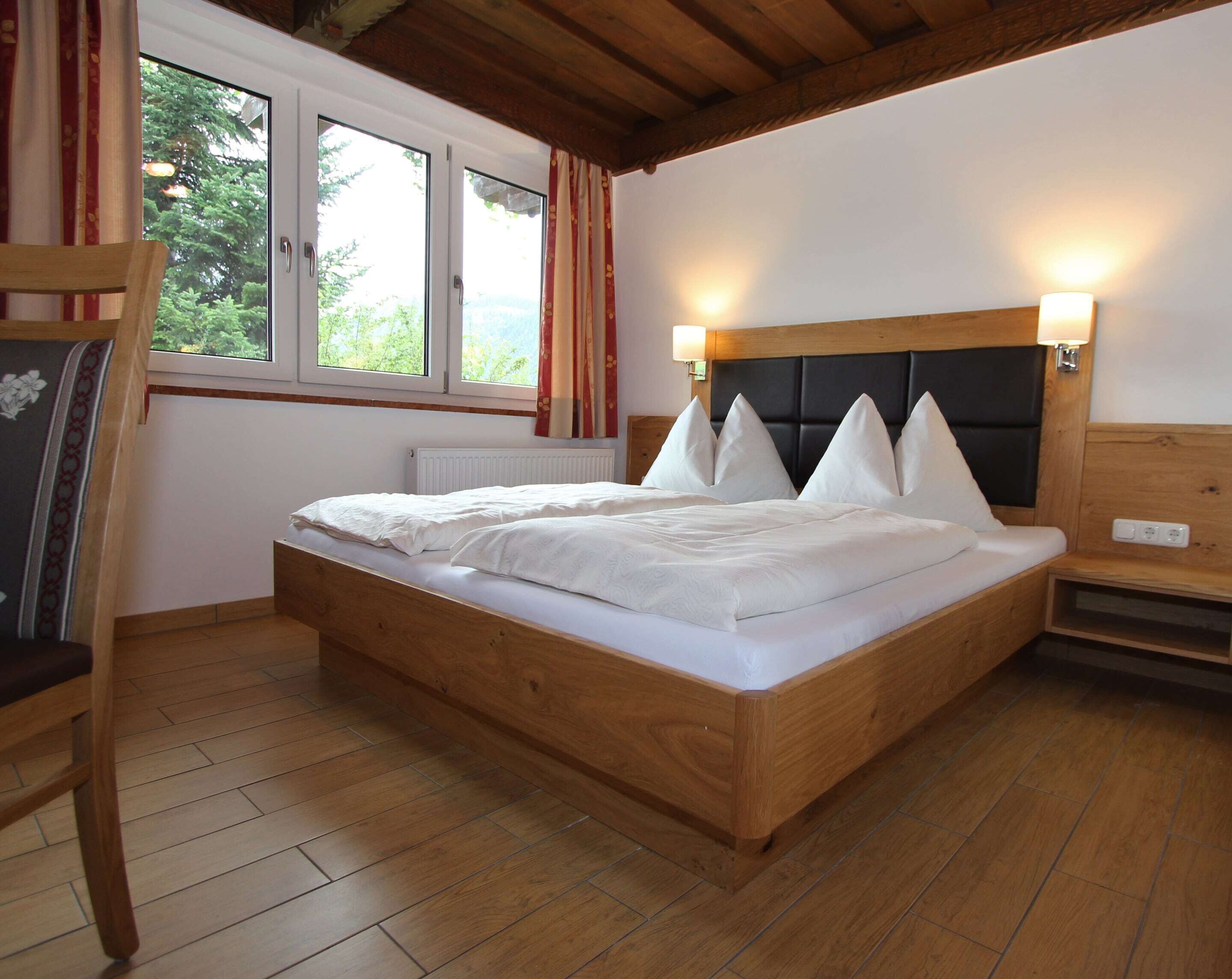 Apartment | 4 Schlafzimmer, individuell eingerichtet, Bettwäsche