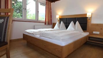 Apartment | 4 Schlafzimmer, individuell eingerichtet, Bettwäsche