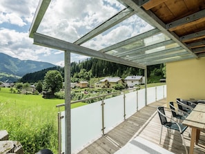Balcony - Apartment in Zell am See Near the ski Area (Zell am See)