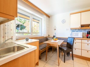 Apartment | Dining