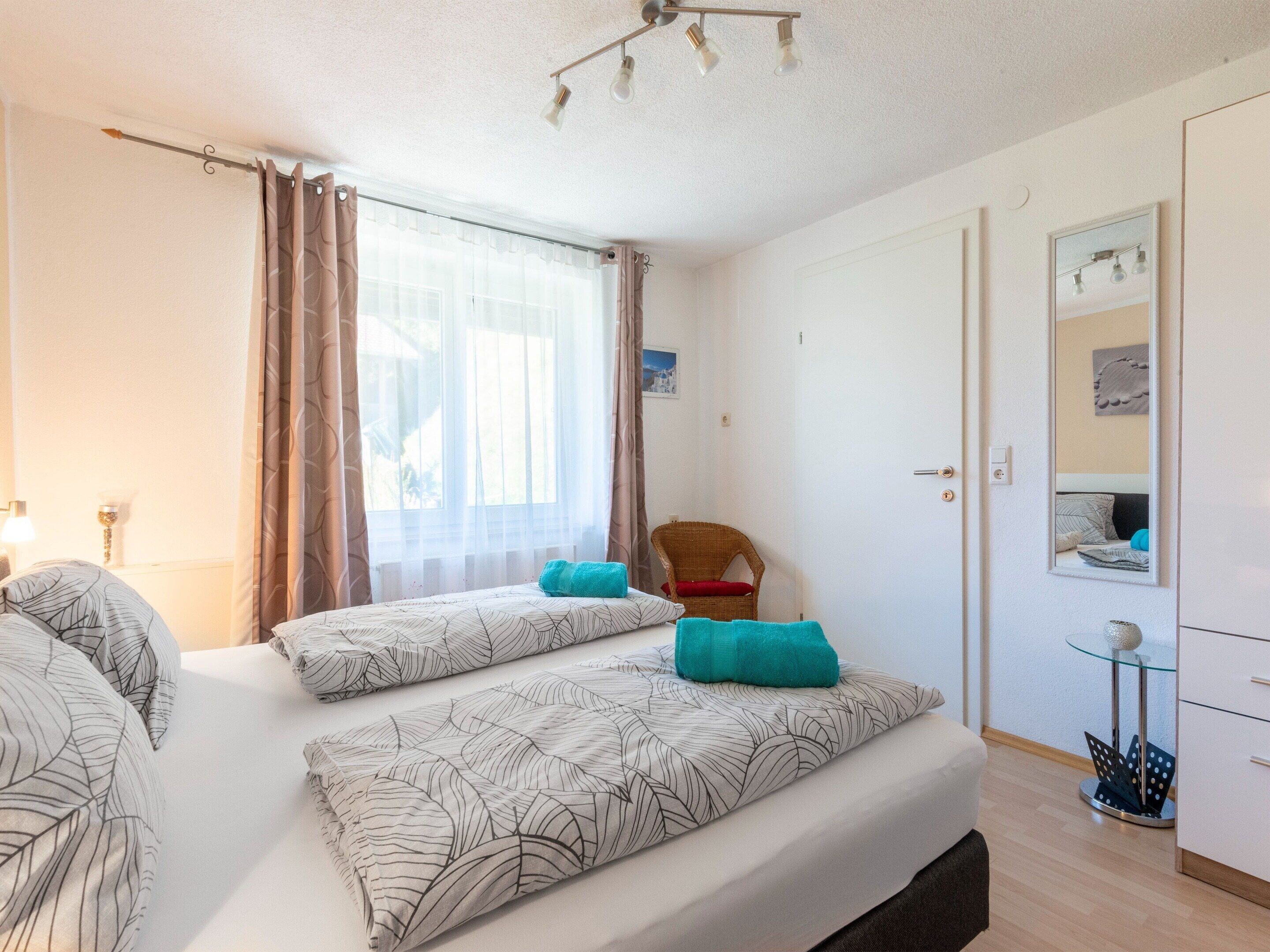 Apartment | 3 bedrooms, individually furnished, bed sheets