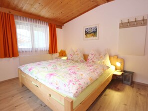 Apartment | 3 bedrooms, bed sheets - Apartment in Viehhofen Near Ski Lifts (Viehhofen)