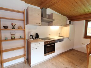 Apartment | Private kitchen | High chair - Apartment in Viehhofen Near Ski Lifts (Viehhofen)