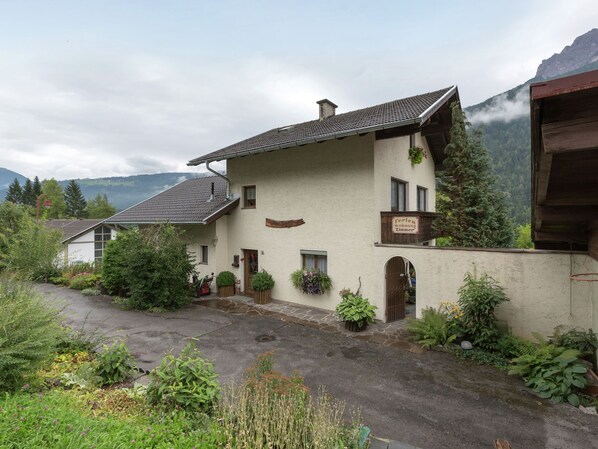 Exterior - Apartment in Fulpmes With Balcony (Fulpmes)
