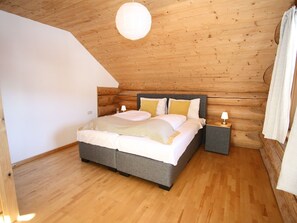8 bedrooms, individually furnished - Large Holiday Home in Mauterndorf/salzburgerland Near ski Area With Sauna (Mauterndorf)