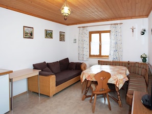 Apartment | Living room - Spacious Apartment in Wagrain With Balcony (Wagrain)