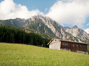 Apartment | Garden